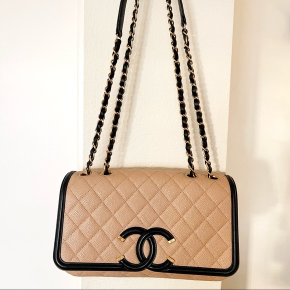 Chanel Caviar Quilted Medium CC Filigree Flap Beige and Black - Picture 11 of 13